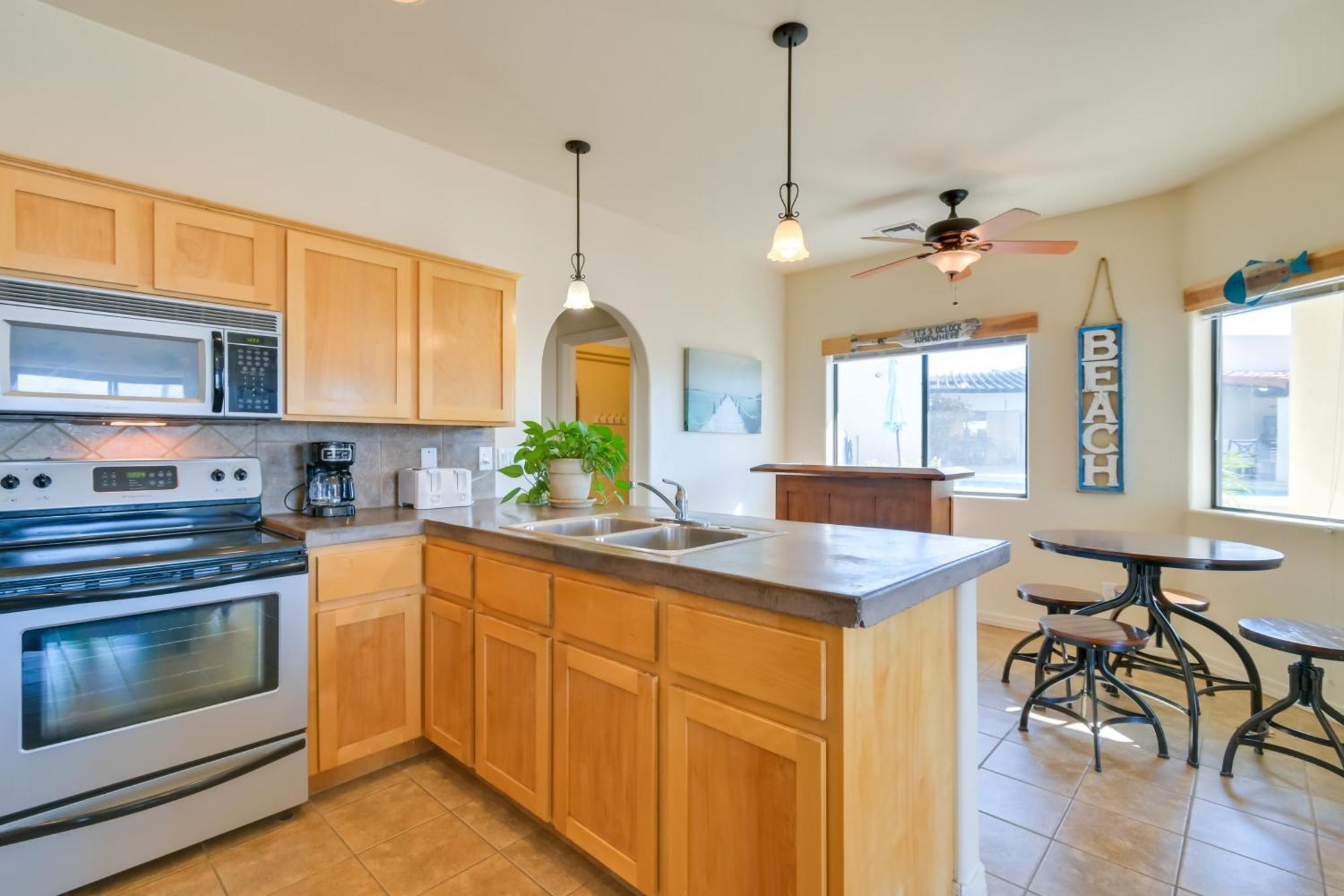 Bright Cottage With Pool And Spa - 5 Mi To Lake Havasu Lake Havasu City Luaran gambar